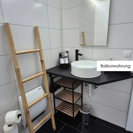 Tostner Burgblick *